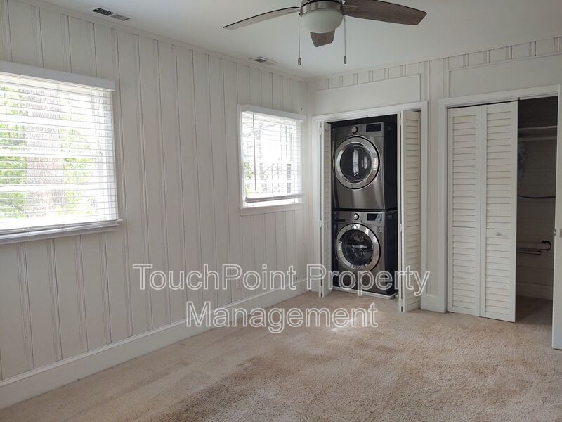 Beautifully renovated brick tri-level home located in the popular Amity Gardens! property image