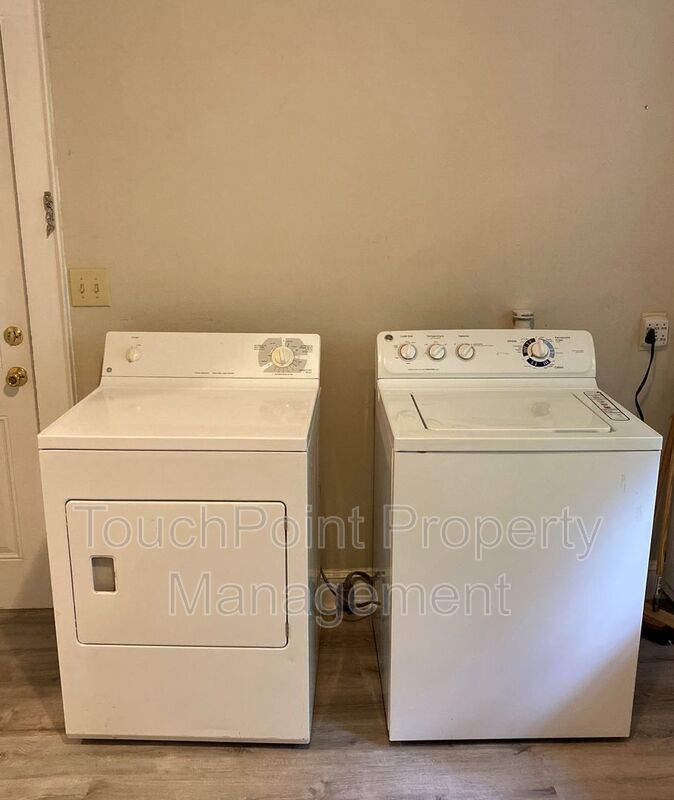 2-Story Duplex Located in Concord! property image