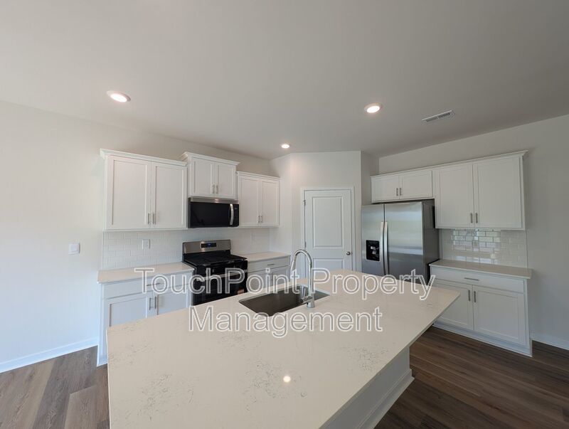 Spacious 5BR/3BA Home in Gastonia | New Construction! property image