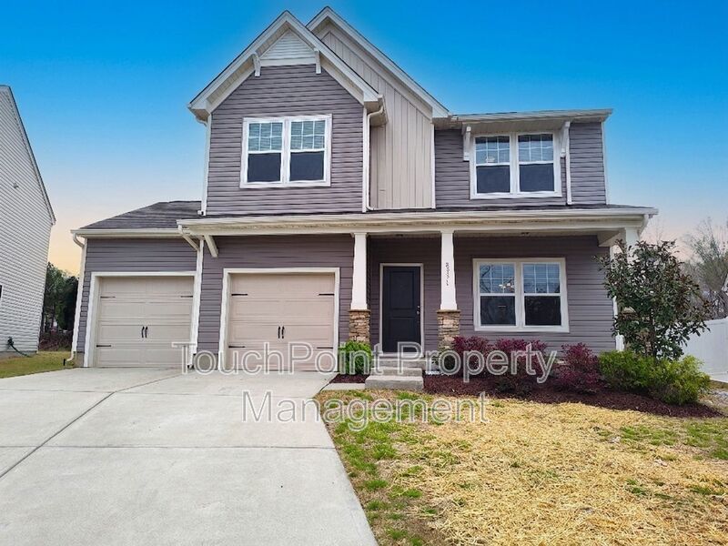 Beautiful home located in the Upper Riverpointe Community in Charlotte ! property image