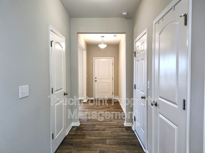 Beautiful home located in the Upper Riverpointe Community in Charlotte ! property image