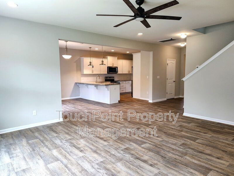 Beautiful home located in the Upper Riverpointe Community in Charlotte ! property image