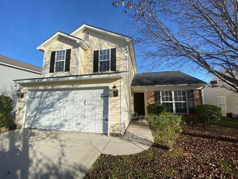 3 bed, 2.5 bath home located in Creekside at Coulwood! property image