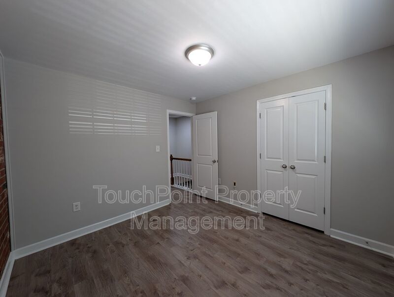 Cozy condo located in the Williamsburg on Commonwealth community minutes from Plaza Midwood! property image