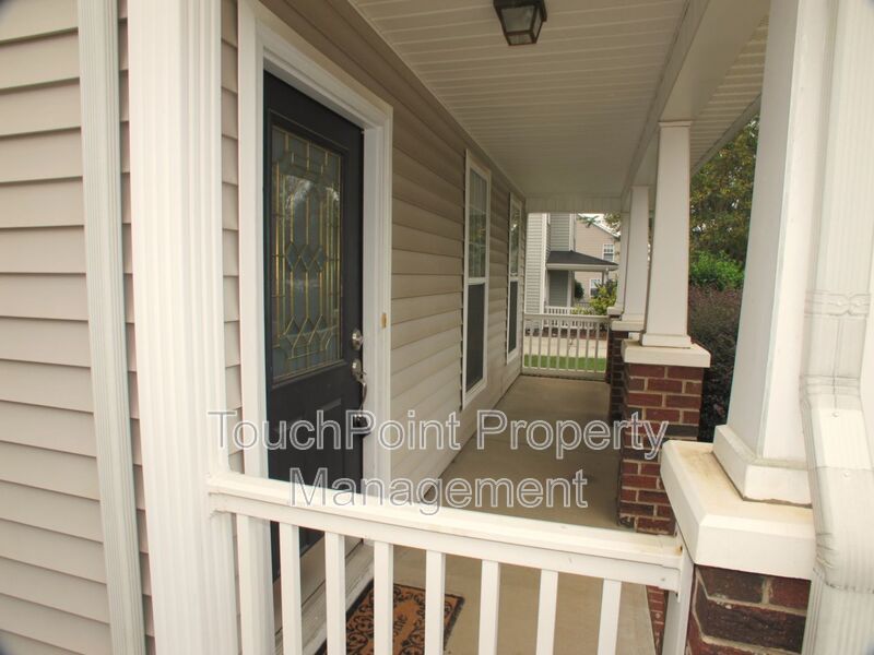 Charming 2 story, 4 bedroom, 2.5 bath home located in the Taylor Glen Subdivision! property image