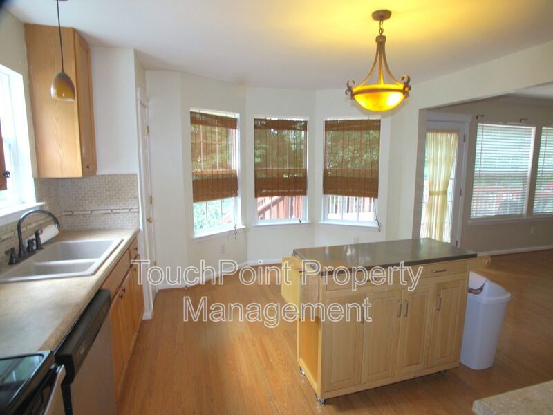 Cozy home located in the Hidden Creek Community! property image