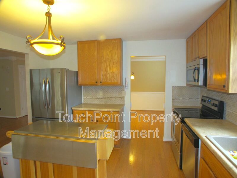 Cozy home located in the Hidden Creek Community! property image