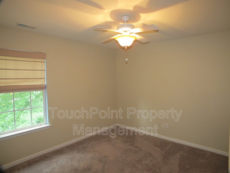 Cozy home located in the Hidden Creek Community! property image