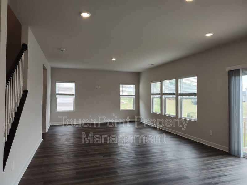 5 BD/3.5 BA House in Shepherds Landing! property image
