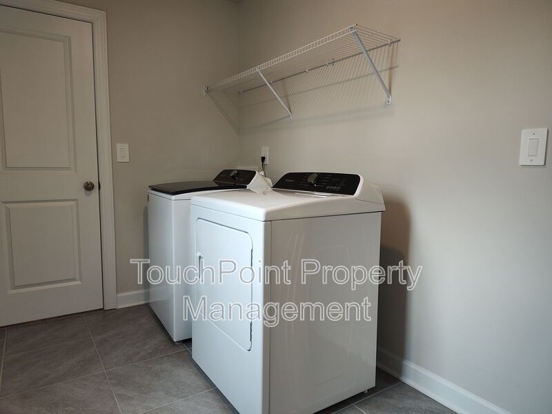 5 BD/3.5 BA House in Shepherds Landing! property image