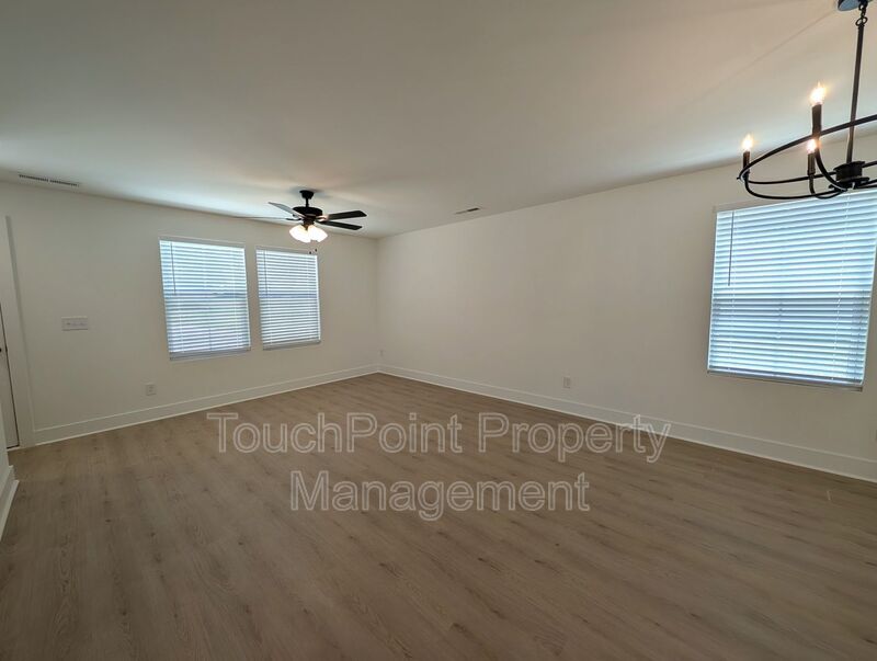 Newly built 2 story, 3 bedroom, 2.5 bath duplex located in Kannapolis! property image