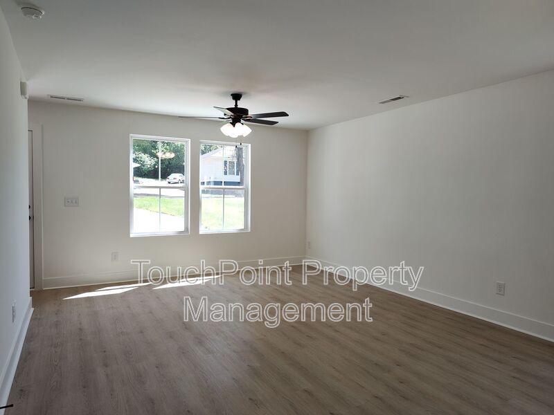 Newly built 2 story, 3 bedroom, 2.5 bath duplex located in Kannapolis! property image