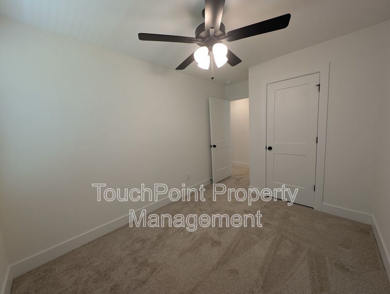 Newly built 2 story, 3 bedroom, 2.5 bath duplex located in Kannapolis! property image