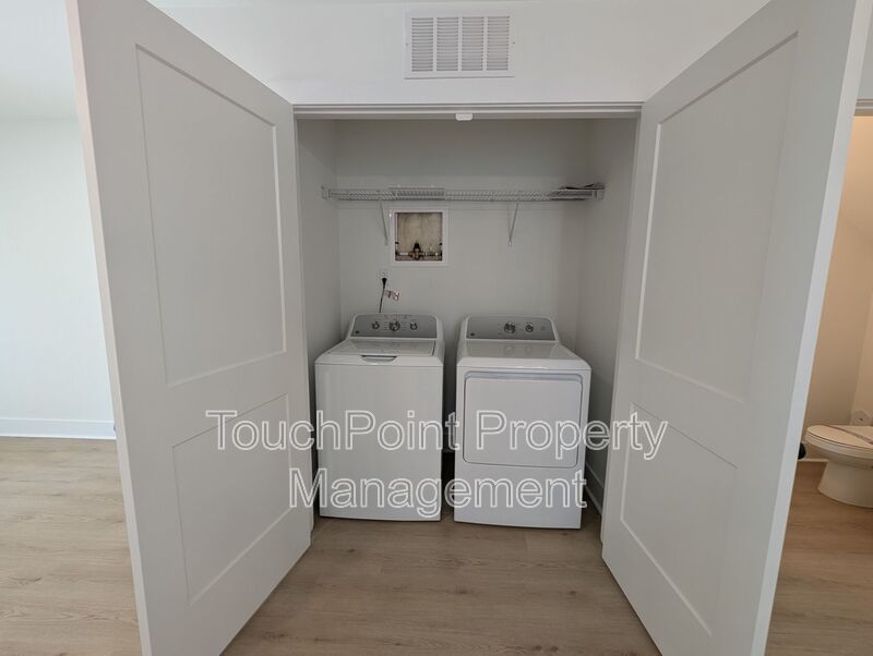 Newly built 2 story, 3 bedroom, 2.5 bath duplex located in Kannapolis! property image