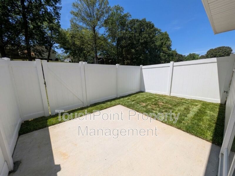Newly built 2 story, 3 bedroom, 2.5 bath duplex located in Kannapolis! property image