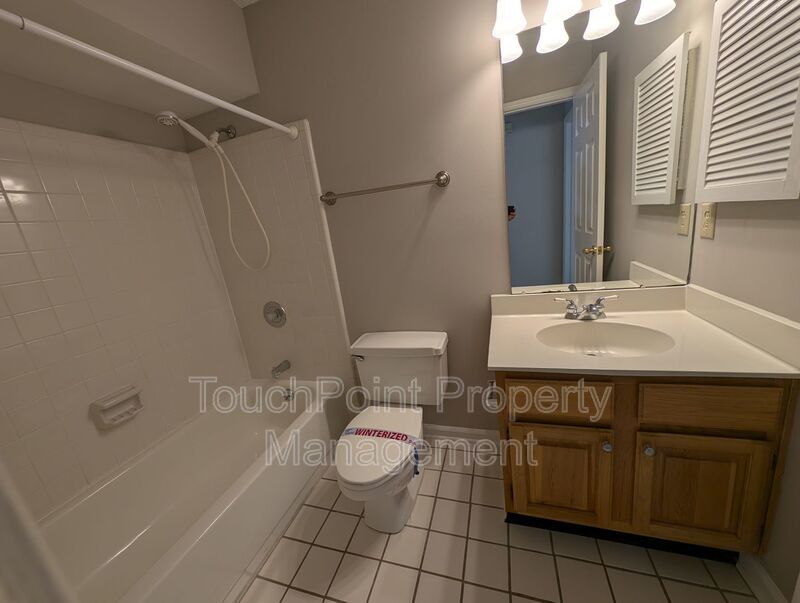 Pristine 2BD/2BA Condo in Southpark! property image