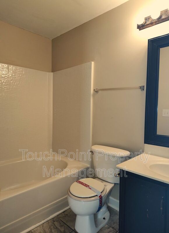 3 bed, 2.5 bath home located in Creekside at Coulwood! property image