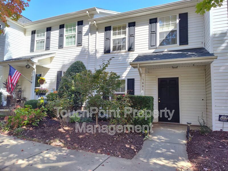 Pristine Townhome located in Caldwell Station. property image