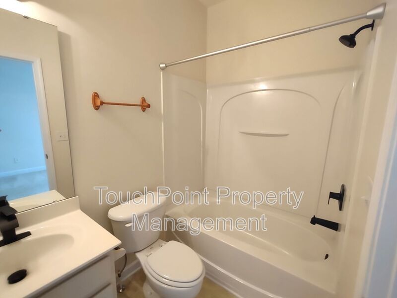 Beautiful, 2 Story Townhouse located in the Eastfield Village! property image
