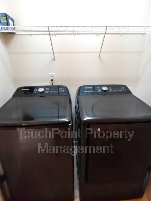 Beautiful, 2 Story Townhouse located in the Eastfield Village! property image