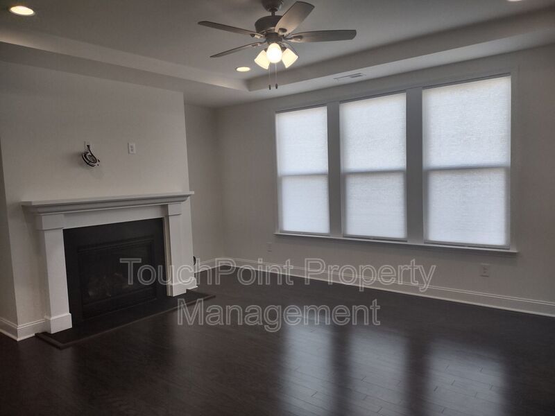 3BD/3.5BA Ranch-Style Home in Creek Park! property image