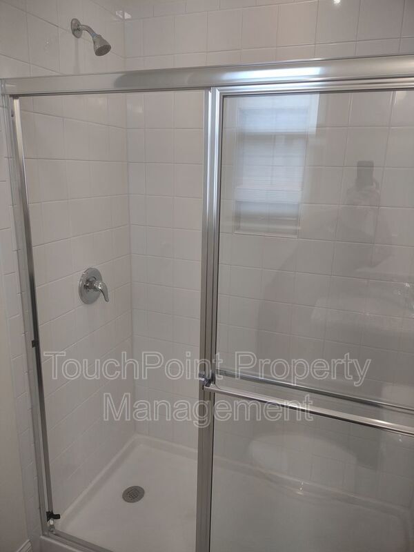 3BD/3.5BA Ranch-Style Home in Creek Park! property image