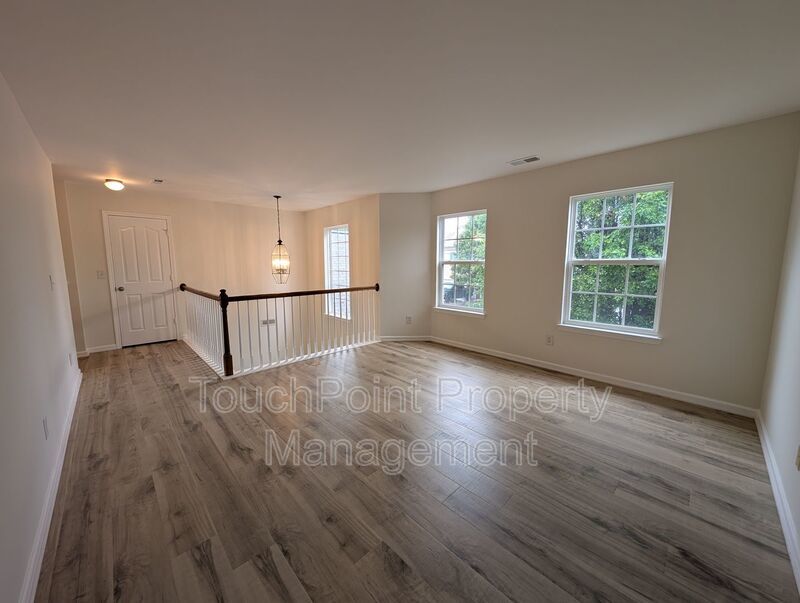 Stunning home located in the Crismark Community! property image