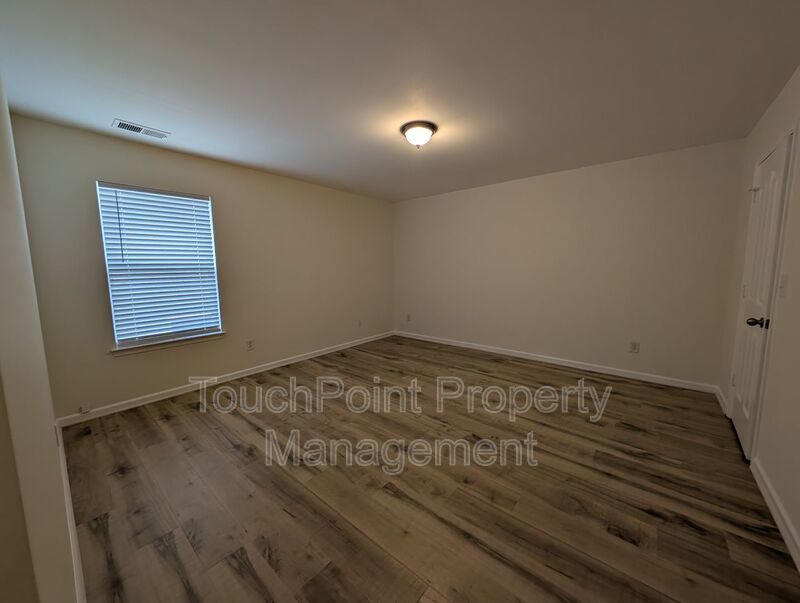 Stunning home located in the Crismark Community! property image