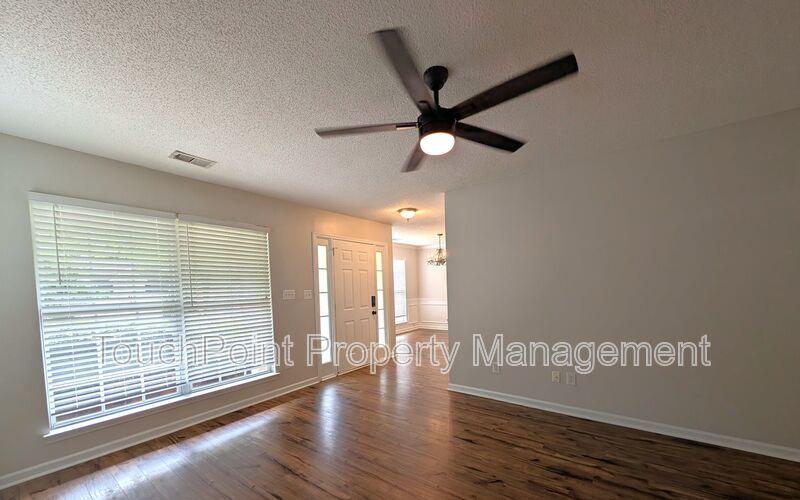 Beautiful, 2 Story home located in the Henderson Park Community in Huntersville NC! property image