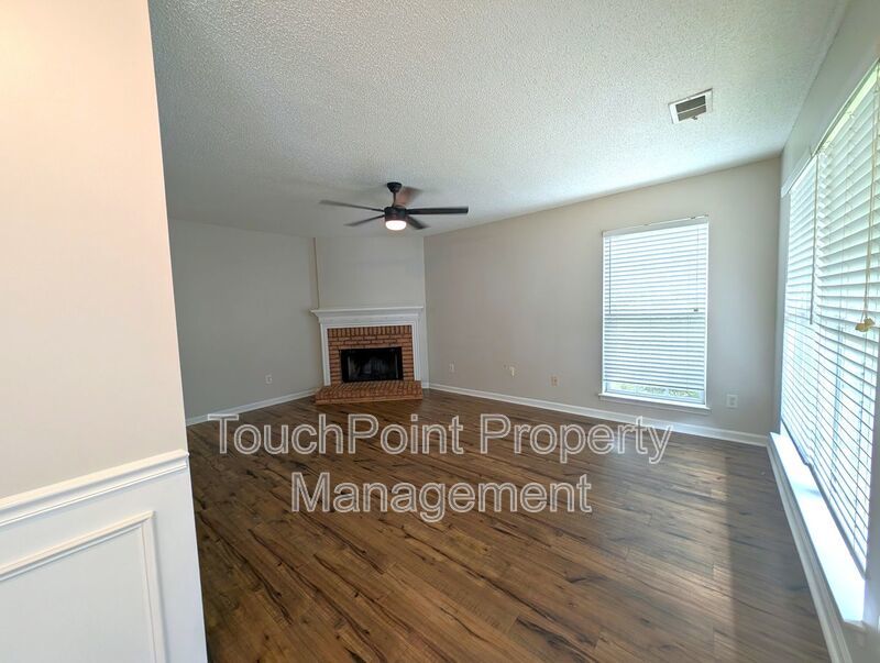 Beautiful, 2 Story home located in the Henderson Park Community in Huntersville NC! property image