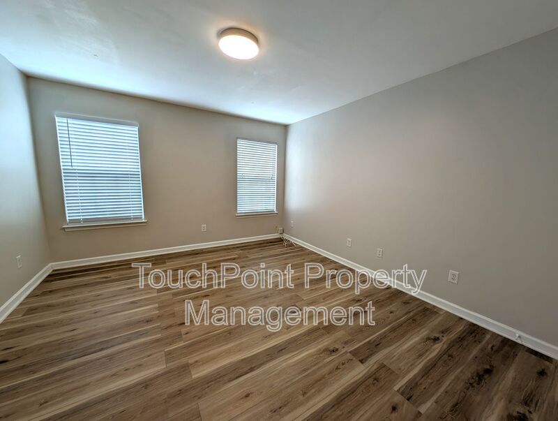 Beautiful, 2 Story home located in the Henderson Park Community in Huntersville NC! property image