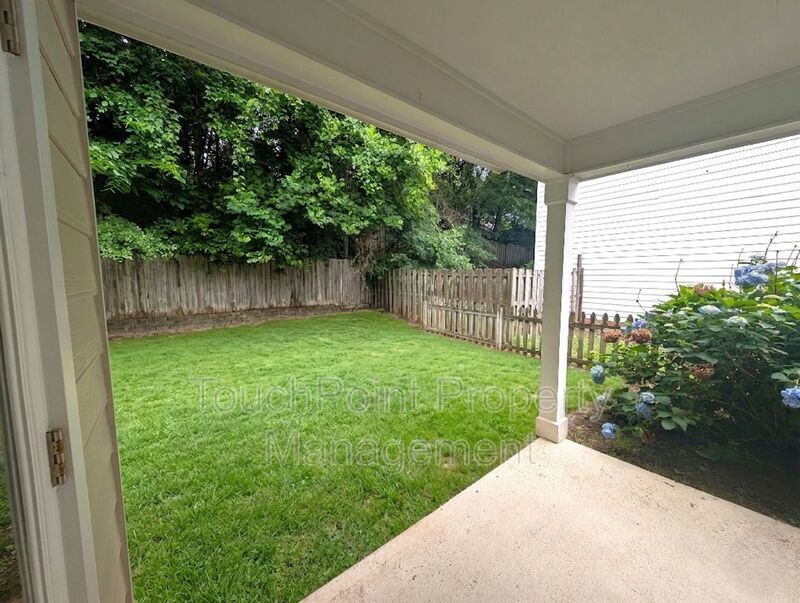Beautiful, 2 Story home located in the Henderson Park Community in Huntersville NC! property image