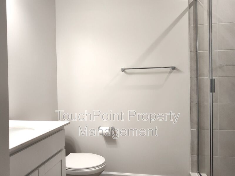 Beautiful, End-unit Townhome located in Trellis at the Common! property image