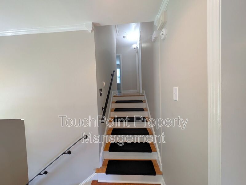 Charming split level home located in the Spring Valley Community in the South Park area of Charlotte! property image