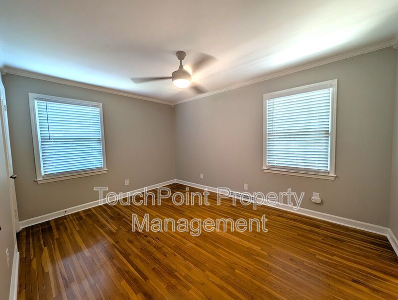 Charming split level home located in the Spring Valley Community in the South Park area of Charlotte! property image