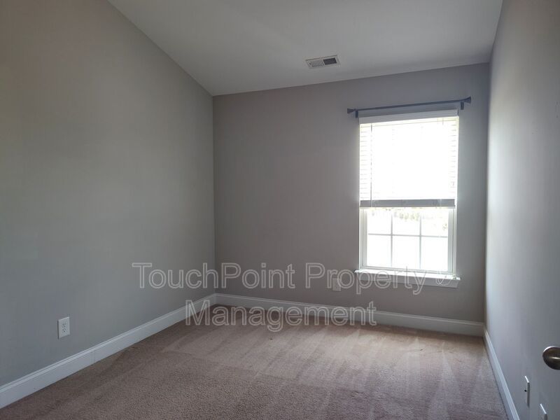 Charming Townhome located in the Settlers Landing Community in Concord NC! property image