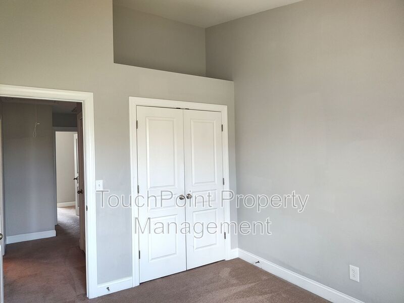 Charming Townhome located in the Settlers Landing Community in Concord NC! property image