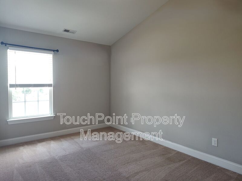 Charming Townhome located in the Settlers Landing Community in Concord NC! property image