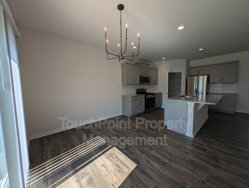 Spacious 2 story, 5 bedroom, 3 bath Home located in Secrest Commons Community! property image