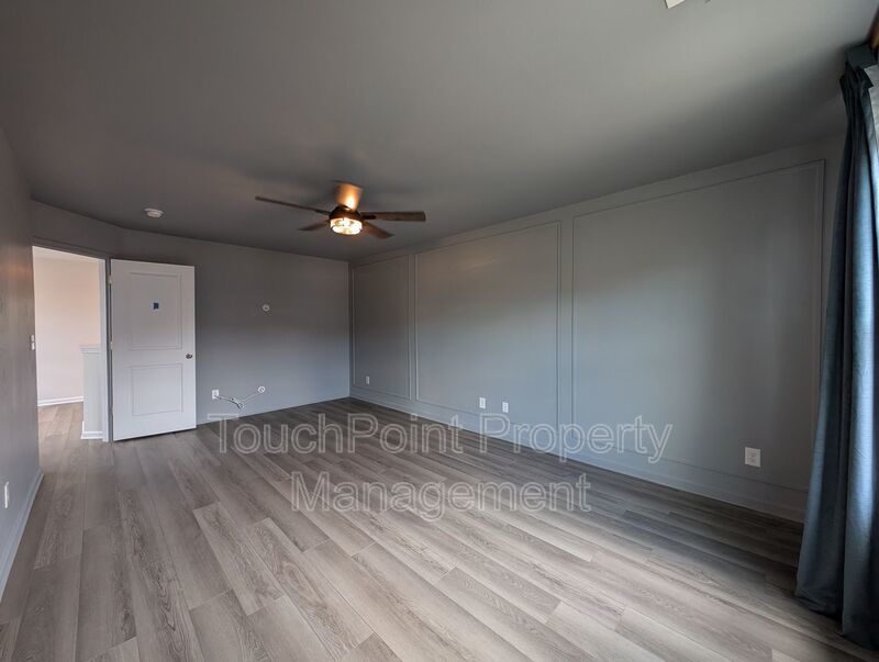 Modern Corner Lot Townhome located in the Ivy Ridge Community in South Carolina ! property image