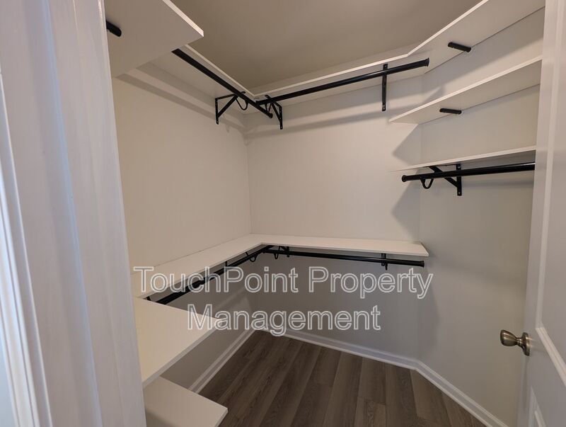 Modern Corner Lot Townhome located in the Ivy Ridge Community in South Carolina ! property image