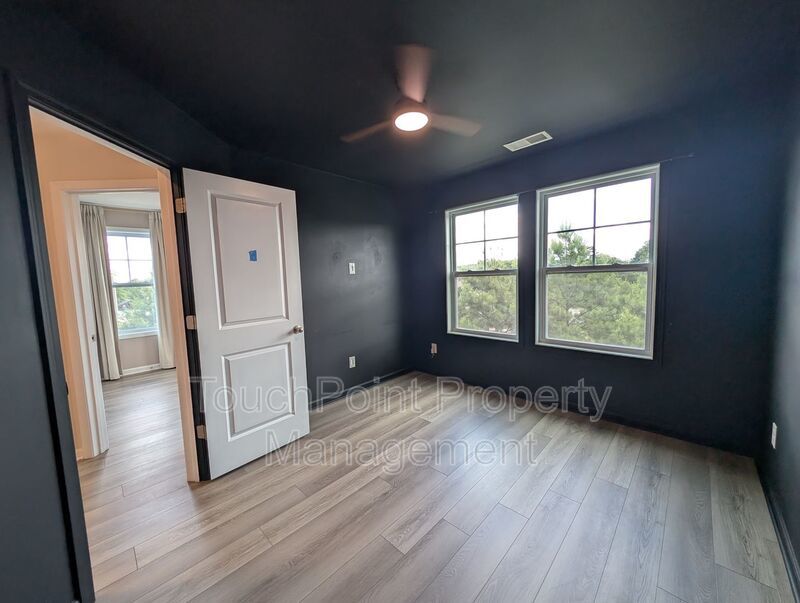 Modern Corner Lot Townhome located in the Ivy Ridge Community in South Carolina ! property image
