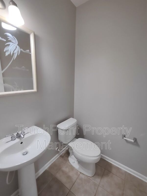 Beautiful Home located in the McCoy Crossing Community! property image