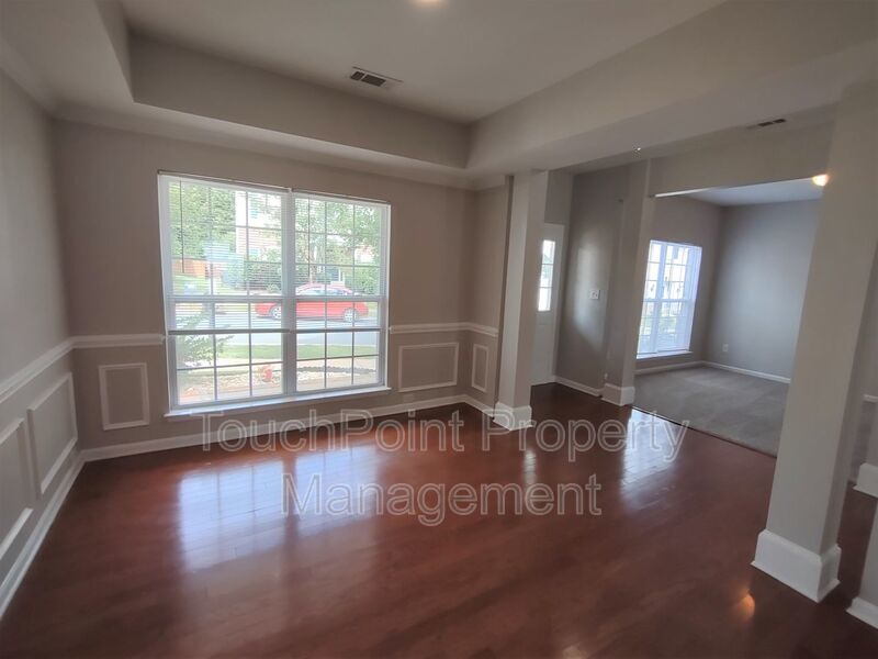 Beautiful Home located in the McCoy Crossing Community! property image