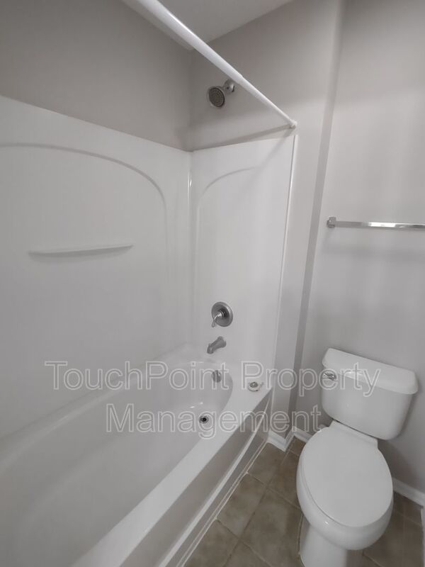 Beautiful Home located in the McCoy Crossing Community! property image