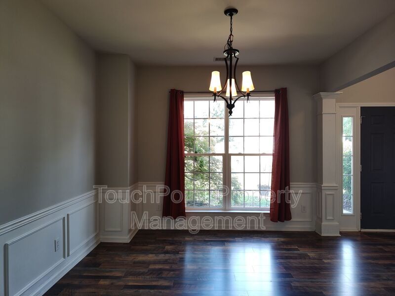 Beautiful Home located in Willowmere! property image