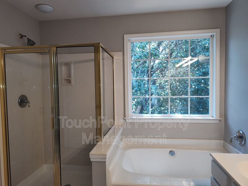 Beautiful Home located in Willowmere! property image