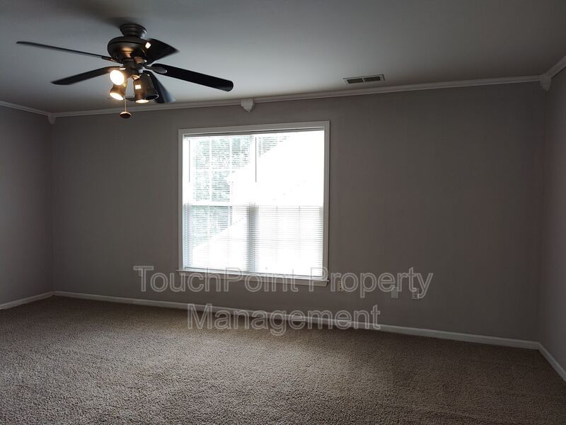Beautiful Home located in Willowmere! property image