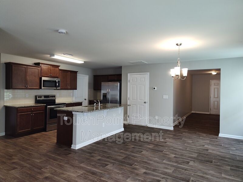 Spacious 5 Bedroom, 3 Bath Home located in Trinity at Northlake | Don’t Miss Out! property image