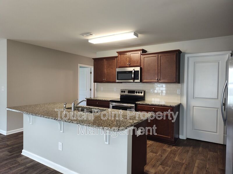Spacious 5 Bedroom, 3 Bath Home located in Trinity at Northlake | Don’t Miss Out! property image